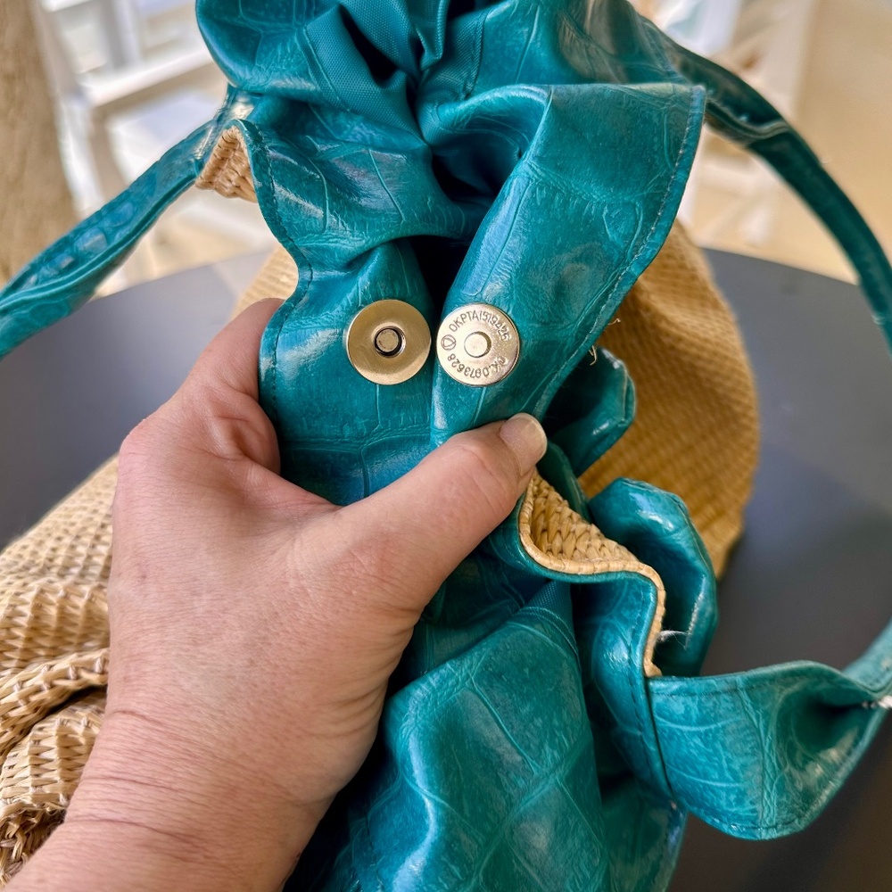 Bueno, Woven Straw Beach Bag - Picture 6 of 11